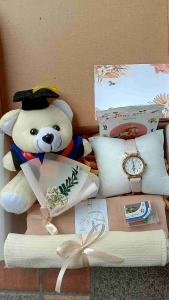 Kado Wisuda Gift Box Birthday Hampers Graduation Hadiah Ulang Tahun