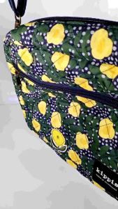 Tas second ada brand model selempang ada tiga ruang bahan Nylon mix sinte
