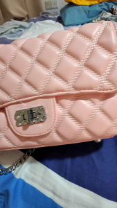 READY STOCK‼️Lady pick sling bag shoulder bag fashion 小香风粉色单肩小羊皮小包单肩斜挎菱格链