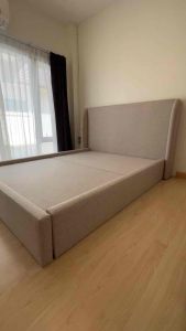 เตียงนอนรุ่น Melvin ดีไซน์ทันสมัยหรูหรา จัดส่งฟรี (ในพื้นที่ )โครงไม้เนื้อแข็งรับประกันโครงสร้าง หุ้มผ้ากำมะหยี่นำเข้า มีทั้งราคาเฉพาะเตียงนอนและราคาพร้อมที่นอนสปริงเสริมท็อปฟิลโล่หนา 12 นิ้ว สวยตรงปก100% ราคาโรงงาน