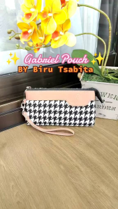 Dompet Gabriel Pouch Biru Tsabita: Desain Minimalis & Berkualitas Tinggi