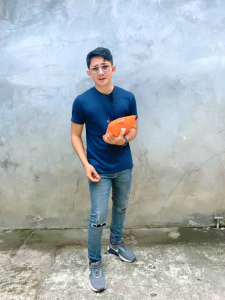 KAOS TURTLE NECK PRIA LENGAN PANJANG