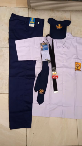 Set Lengkap seragam SMP Laki Laki biru Putih Lengan Pendek+Topi SMP+Dasi SMP+Sabuk+Kaos Kaki-Seragam SMP