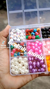 Manik Manik Huruf 1 Box Lengkap Varian Sekat Manik Gelang Manik Perhiasan Manik Mote Payet Diy