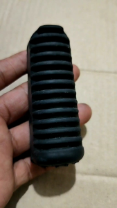 (2pcs) karet foot step footstep depan yamaha vixion scorpio byson r15 mx king original