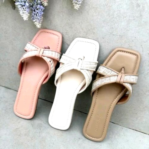 Sendal wanita ukuran 36 37 38 39 40 terbaru/sendal kekinina wanita