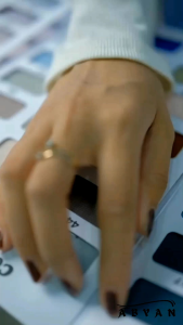 hijab bella square anti lepek/kerudung segiempat premium/hijab segi empat banyak warna/ Mewah Nyaman