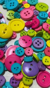 100 pcs Mix size round Buttons mix berry colors for sewing crafts findings accessories 10 - 20 mm