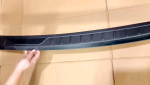 Sillplate Belakang Wuling Almaz 2019-2027: Pilihan Aksesoris Mobil Wuling yang Praktis dan Stylish