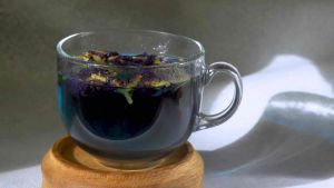 จิตรลดา เฮอเบิล-ดอกอัญชันอบแห้ง ชาดอกอัญชัน สมุนไพรอบแห้ง ชาสมุนไพร ออแกนิค ไม่มีคาเฟอีน ขนาด 30 กรัม