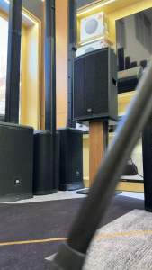 Micro không dây đa năng dBacoustic M2 - Hàng chính hãng SAL Việt Nam (Mic cân chỉnh sẵn 8 chế độ Echo Tương thích với loa Bluetooth loa kéo Ampli Mixer...)