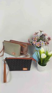 CALLIST CLUTCH HANDBAG WANITA NOVARIA