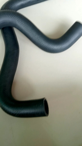 SELANG RADIATOR TOYOTA AVANZA DEPAN BAGIAN ATAS DAN BAWAH