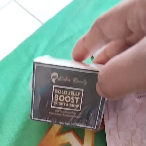 Paket Lengkap Perawatan Wajah: Sabun Pembersih, Gold Jelly & Facemist