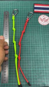 Y001 สายคล้องพวงกุญแจและอุปกรณ์อื่นๆ ถักเชือกparacord 4mm. ตะขอเกี่ยวสแตนเลส304อย่างดี แข็งแรง มีหลายสีให้เลือก ยาว 35cm.