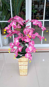 Rangkaian bunga anggrek artificial 4 tangkai dengan pot kaleng shabby