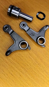 Pelatuk Klep Bawah /Rocker Arm Lowtapet (22D) Sparepart Roda Tiga