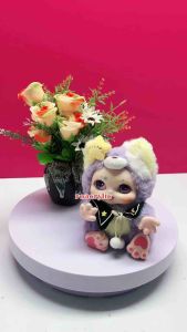 roacrylic กล่องใส่น้องเป็ดUpset Duck หรือใส่น้องคิมม่อนkimmonมีฐานให้เลือก 3 สีให้เลือก