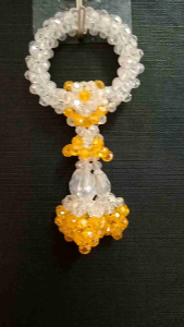 ของพวง มาลัยคริสตัล สีขาวใส อุบาสีเหลือง พวงมาลัยคริสตัลตัวพวง สีขาวใส