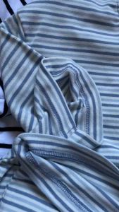 Laysso L33 Yuniklo Relax Fit crew neck cotton Plain Stripe Tops for ladies