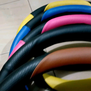 Aksesoris Mobil Suzuki: Sarung Setir untuk Suzuki Jimny & Isuzu Panther