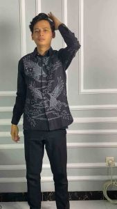 STYLEBATIK Kemeja Batik Slimfit full furing katun motif BURUNG PUTIH