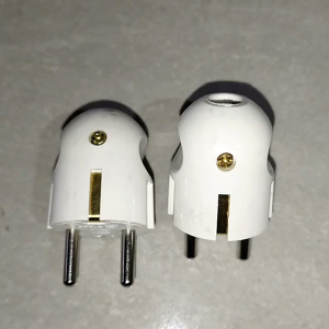 Steker Arde Visero Bulat /Colokan Arde Listrik