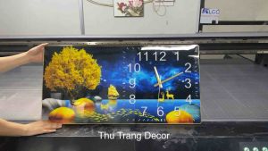 Đồng Hồ Tráng Gương Treo Tường "HƯƠU TUẦN LỘC" In UV 5D Cao Cấp