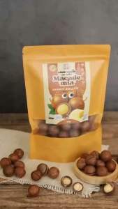 ถั่วแมคคาดาเมีย อบเนยแท้ เกรดพรีเมียม แบรนด์คัตสึโระ 500 กรัม