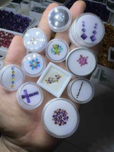 698-MỘT BỘ ĐÁ GARNET TOPAZ  AMETHYST CITRINEvvv thiên nhiên