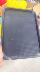 Khay PHỤC VỤ nhựa bê đồ hình chữ nhật chống trượt 43 x 30 x 2cm