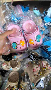 Sandal Anak Baim Bunyi Cit-Cit Karakter LABUBU