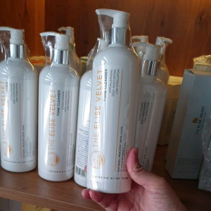 [Chính hãng] Sữa rửa mặt tạo bọt The Elise Velvet Lindsay 500ml