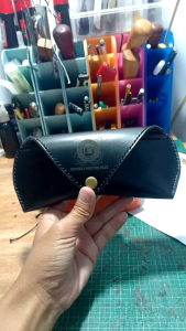 case kacamata kulit asli