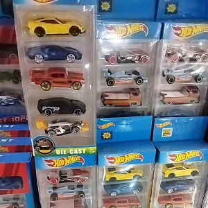 Promo Terlaris 1 Set 5 pcs Hot whell Die cast Bahan Metal