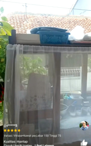 Gorden etalase warung makan Gorden Serut pakai kawat spiral Vitrase Putih Polos Serut