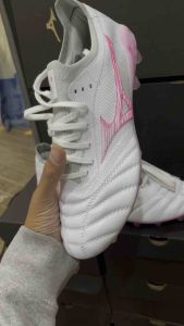 [พร้อมส่ง]ใหม่ล่าสุด🚛รองเท้าสตั้ด รองเท้าฟุตบอล 3 Morelia สินค้าตรงปกตามรูปภาพถ่ายจากจริง ใส่เล่นได้ทั้งหญ้าจริงและหญ้าเทียม สินค้ามีพร้อมกล่อง