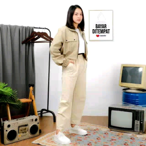 Jaket Crop Wanita Terbaru Resleting Ziper
