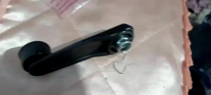 Putaran Kaca Pintu Panther: Aksesoris Pintu Kaca Berkualitas