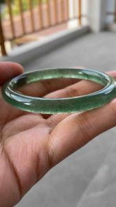 กำไลอเวนจูลีน Aventurine ดิบแท้ขนาด 51 มม.