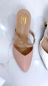 Qwertyzone - Jasmine Heels Wanita 7 cm / Heels Wisuda / Heels Kerja / Heels Pesta / Heels Slop HM 10