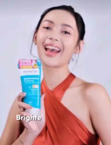Mustika Ratu Bengkoang Brightening Tone up body serum lotion 150g