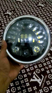 LAMPU DEPAN TIGER DAYMAKER 7 INCHI SET BATOK HITAM DAN CHROME