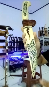 PISAU DAPUR PAJAGALAN SEMBELIH KAYU KOPI UKIR