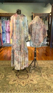 Set Silva Dress + Jilbab by Dian Pelangi: Setelan Busana Muslim Modern