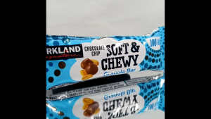 KIRKLAND SIGNATURE SOFT & CHEWY GRANOLA BARS 0.85 OZ.