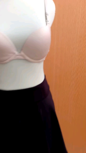 bra wanita cream ELLE cewek M sz 34B busa tipis 75B santai nyaman