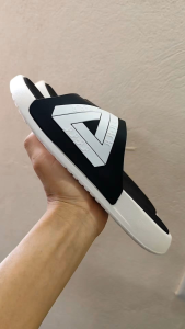 Dép Nam Nữ Tam Giác Đôi Màu Tương Phản Đế Đệm EVA Đi Êm Thoáng Khí Đi Trong Nhà Ngoài Trời Dạo Phố