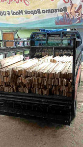 10 PCS Kayu Papan Bekas Palet Super / Kayu Sengon 110-120x10x2 cm (Isi 10 Batang)
