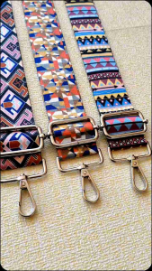 ZR 38 - TALI TAS POLYKATUN/MOTIF PRINT LEBAR 38CM. CANTOLAN NIKEL SILVER BENTUK SEGI